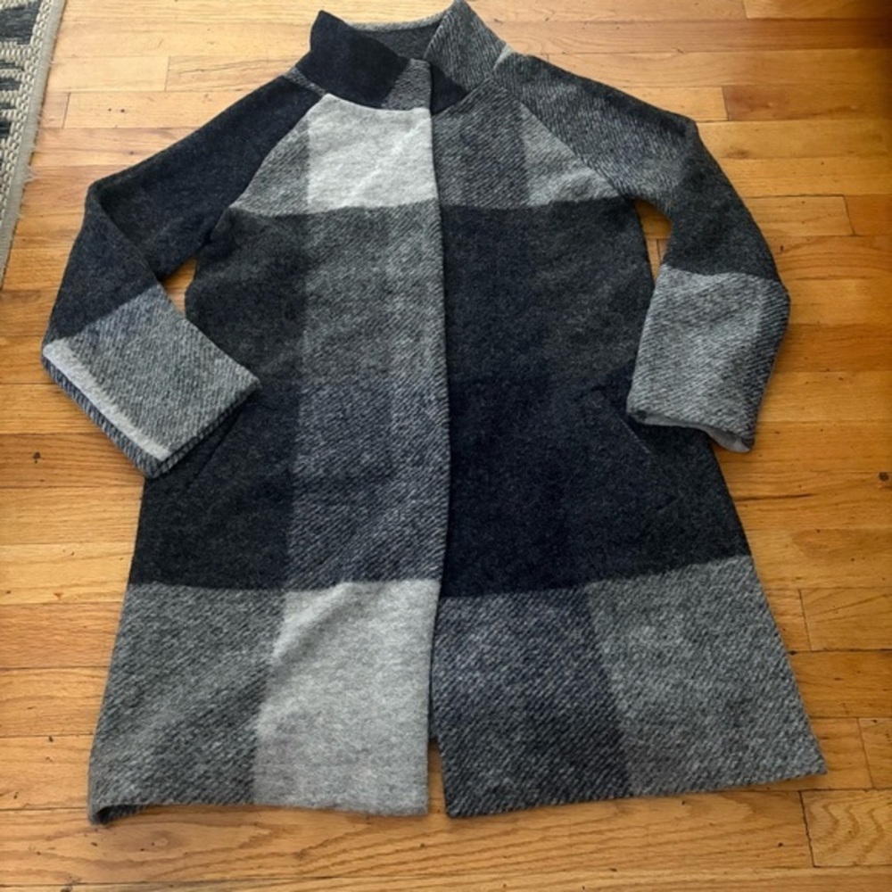 Max Studio Wool Blend Coat Size Small